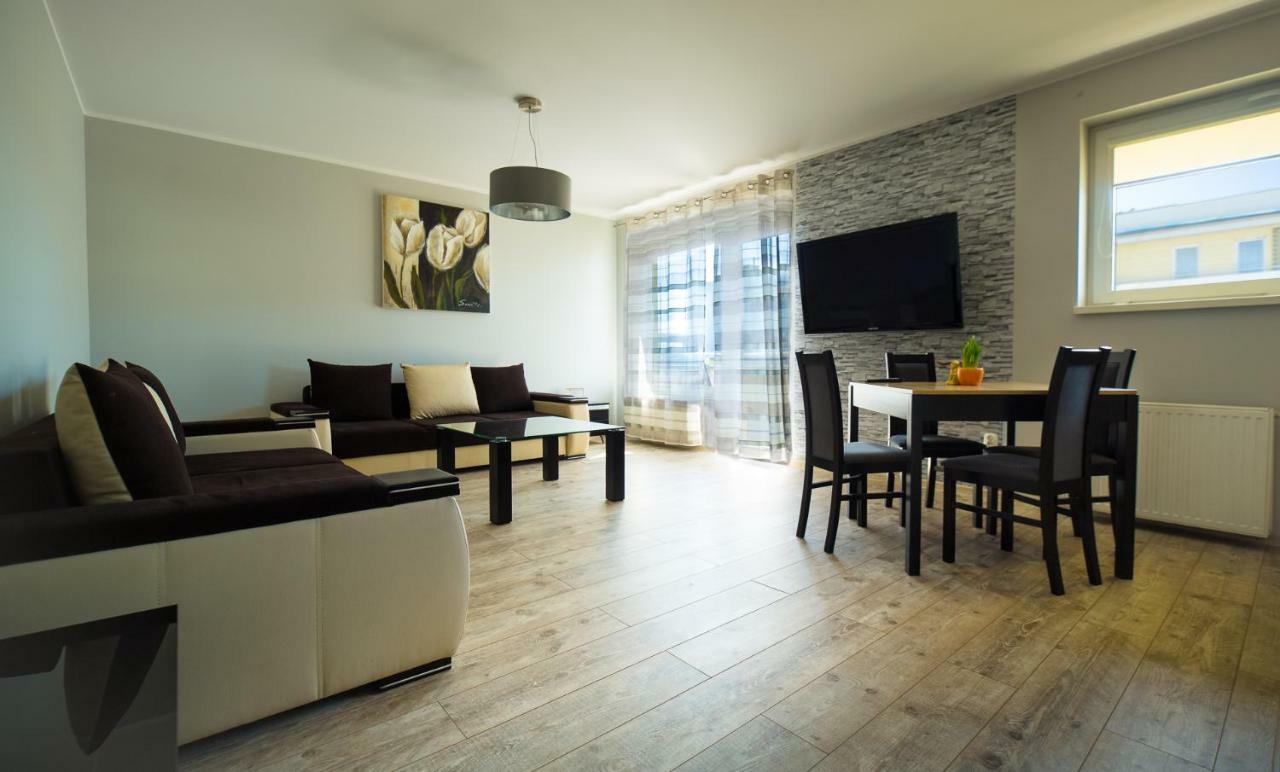 Apartamenty Pila Exterior photo